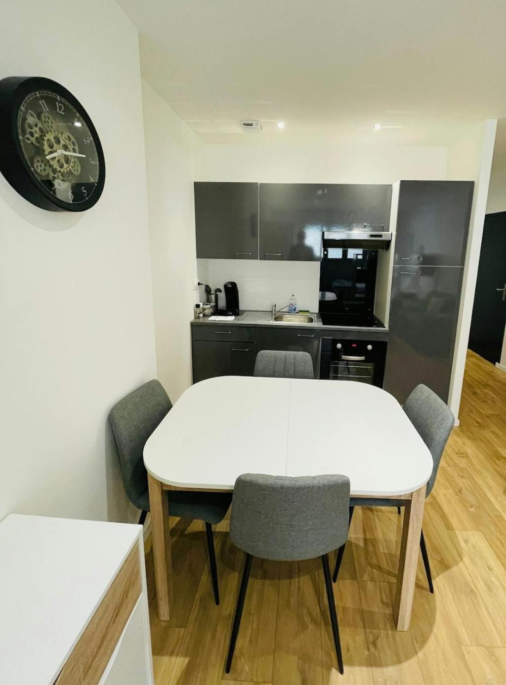 Apartament Le Chaleureux Marie Reims Zewnętrze zdjęcie